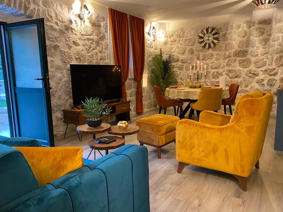 Apartment Caserma Kotor Exterior photo